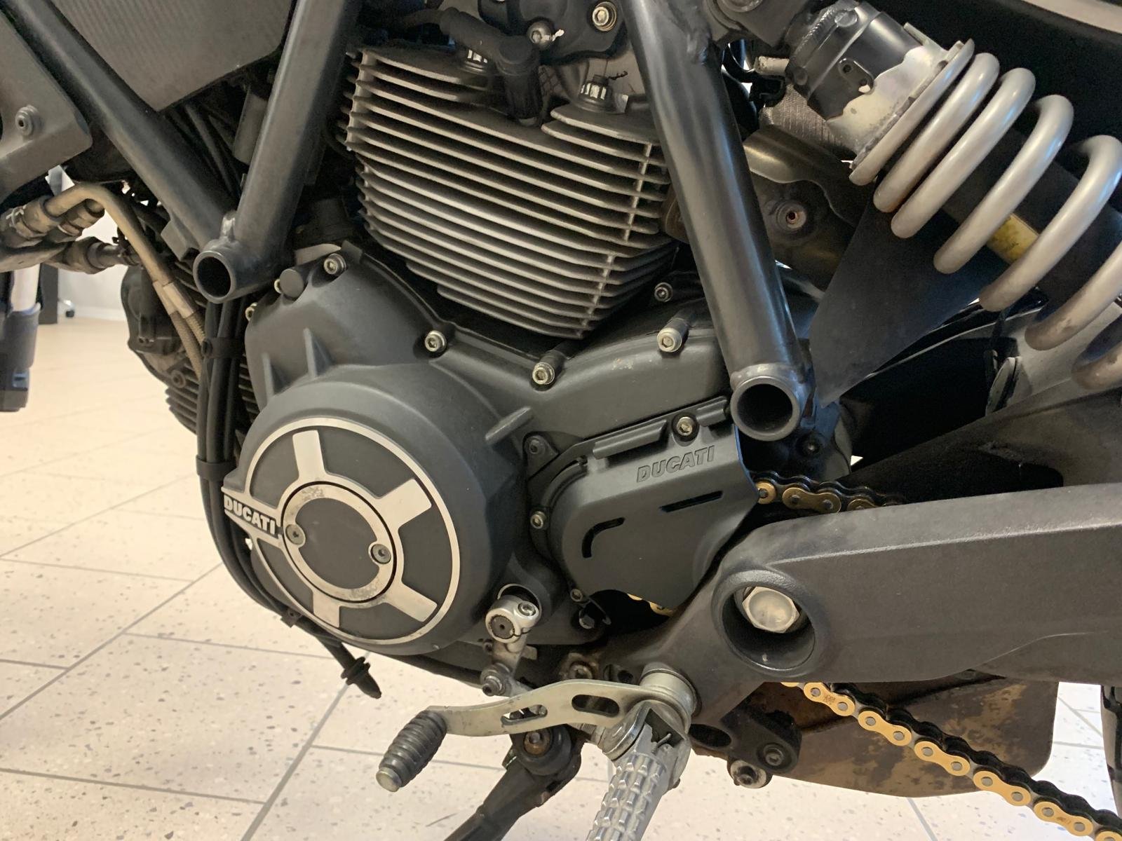 DUCATI SCRAMBLER 803