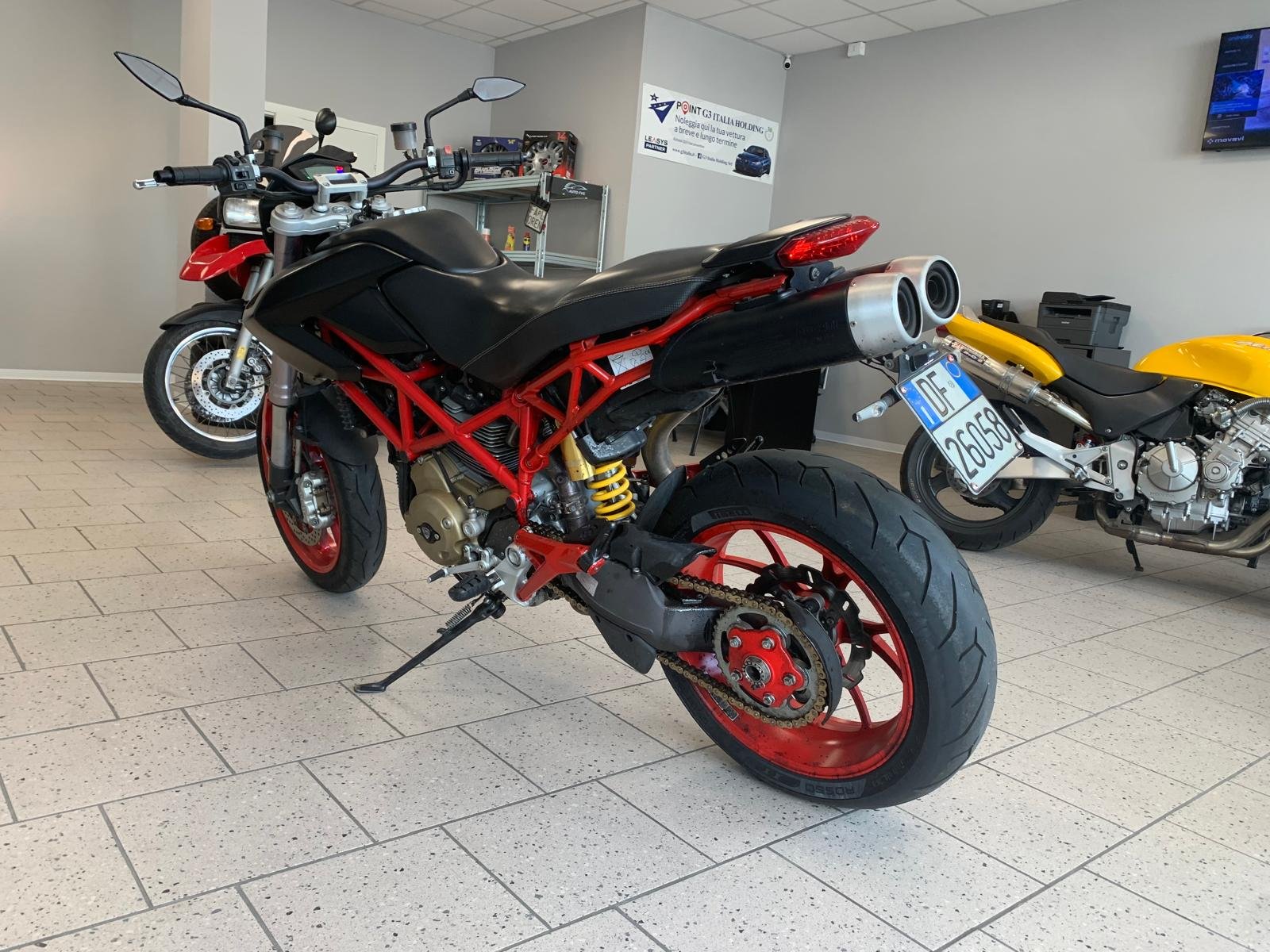 DUCATI HYPERMOTARD