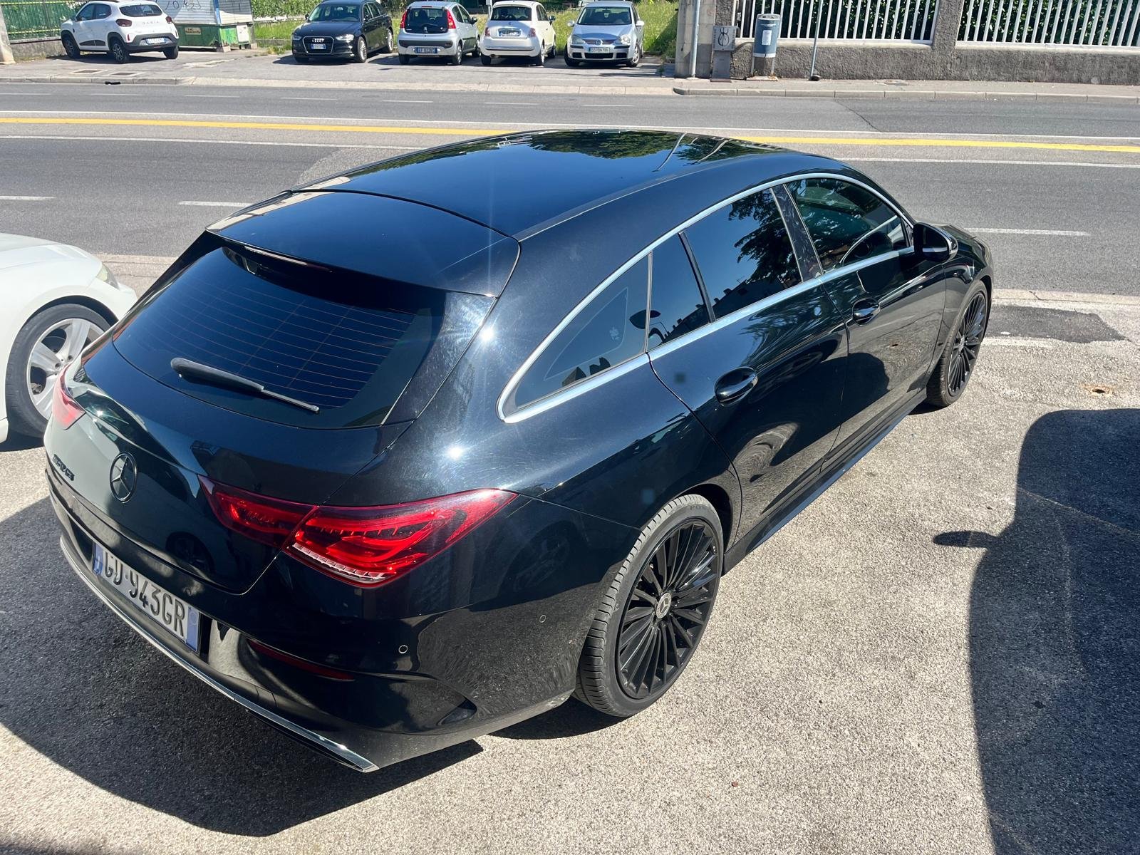 MERCEDES-BENZ CLA 200