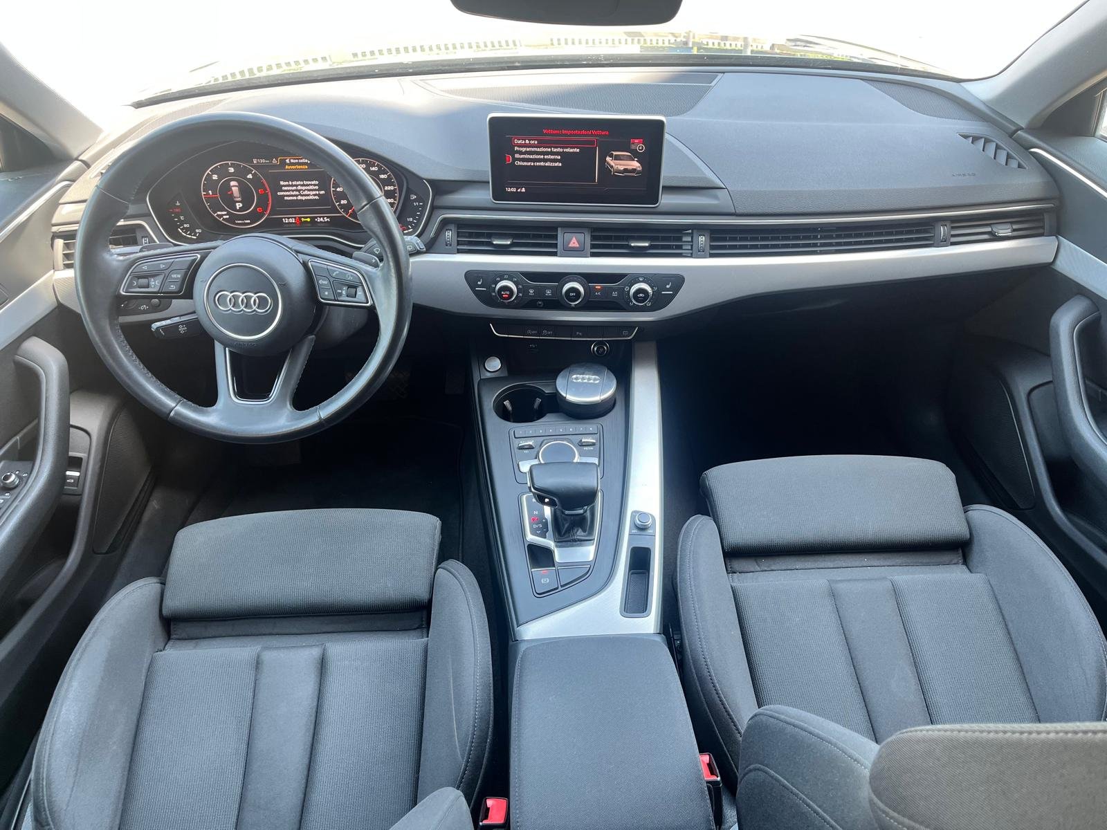 AUDI A4 AVANT