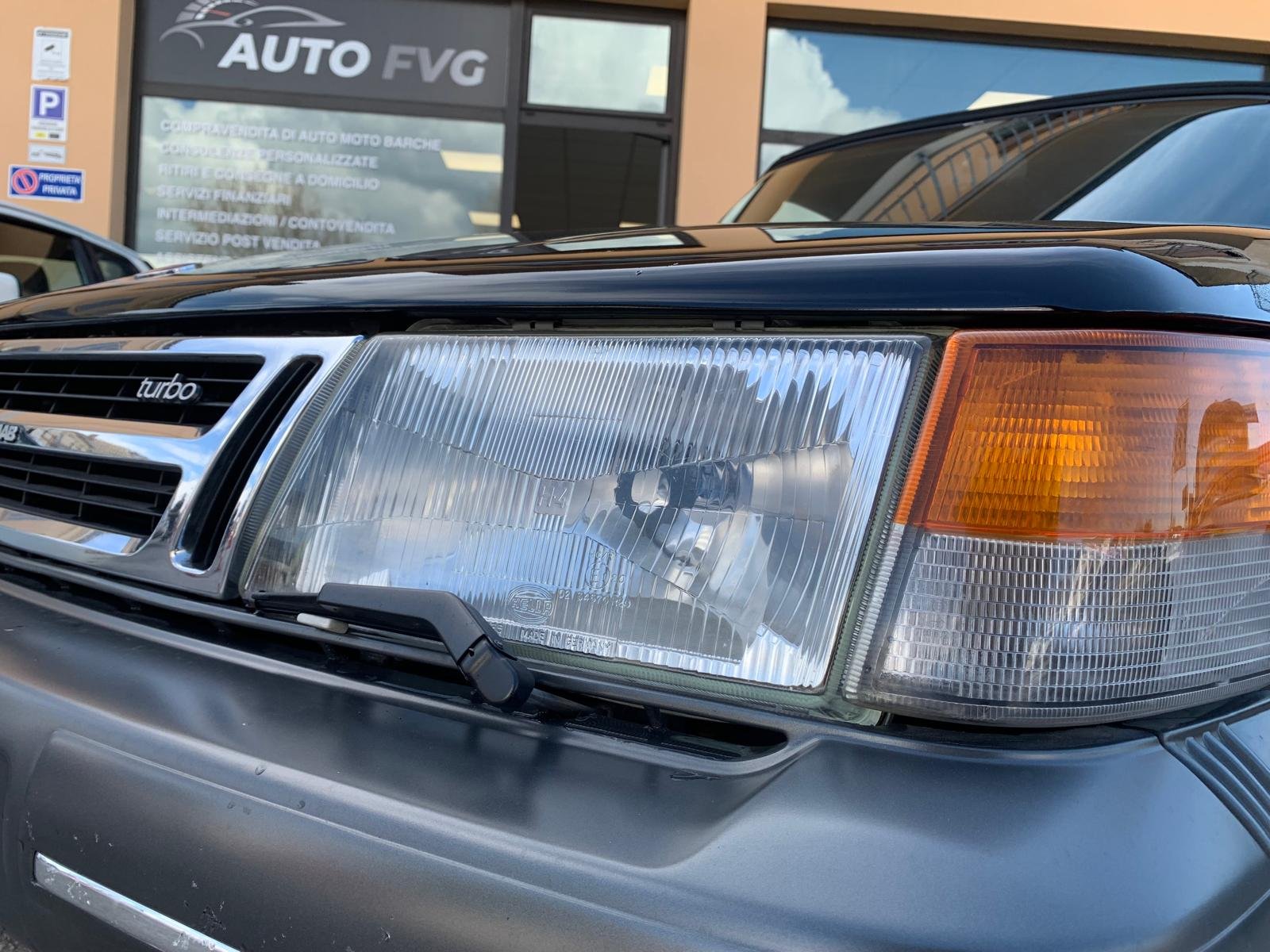 SAAB 900i Cabrio