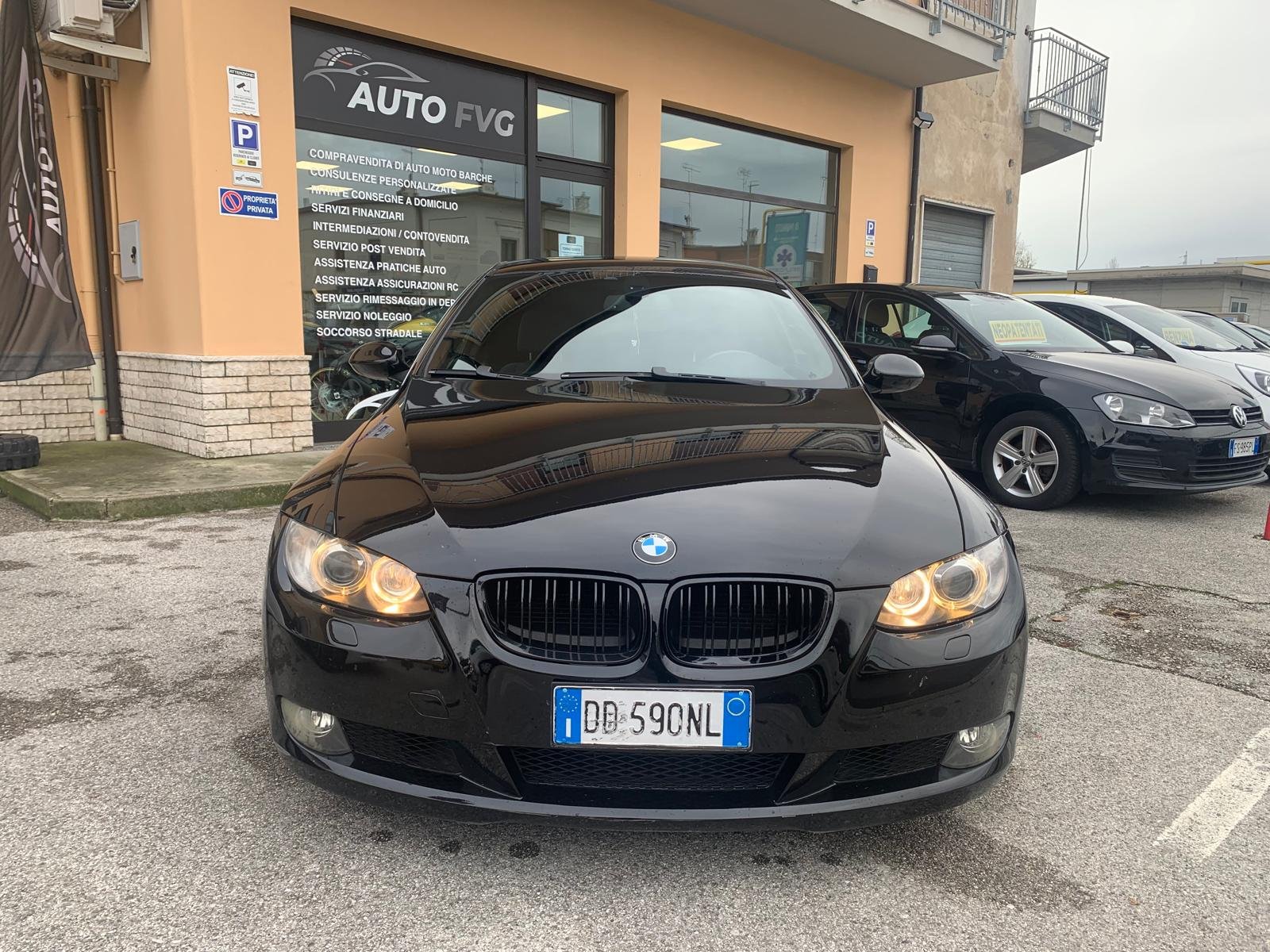 BMW E92 325i