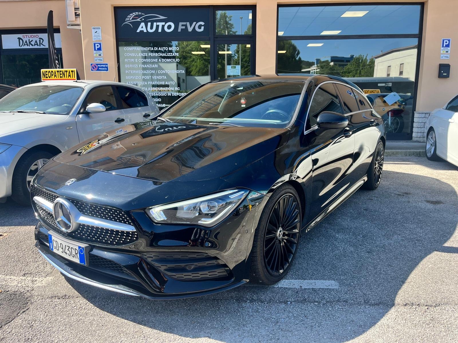 MERCEDES-BENZ CLA 200