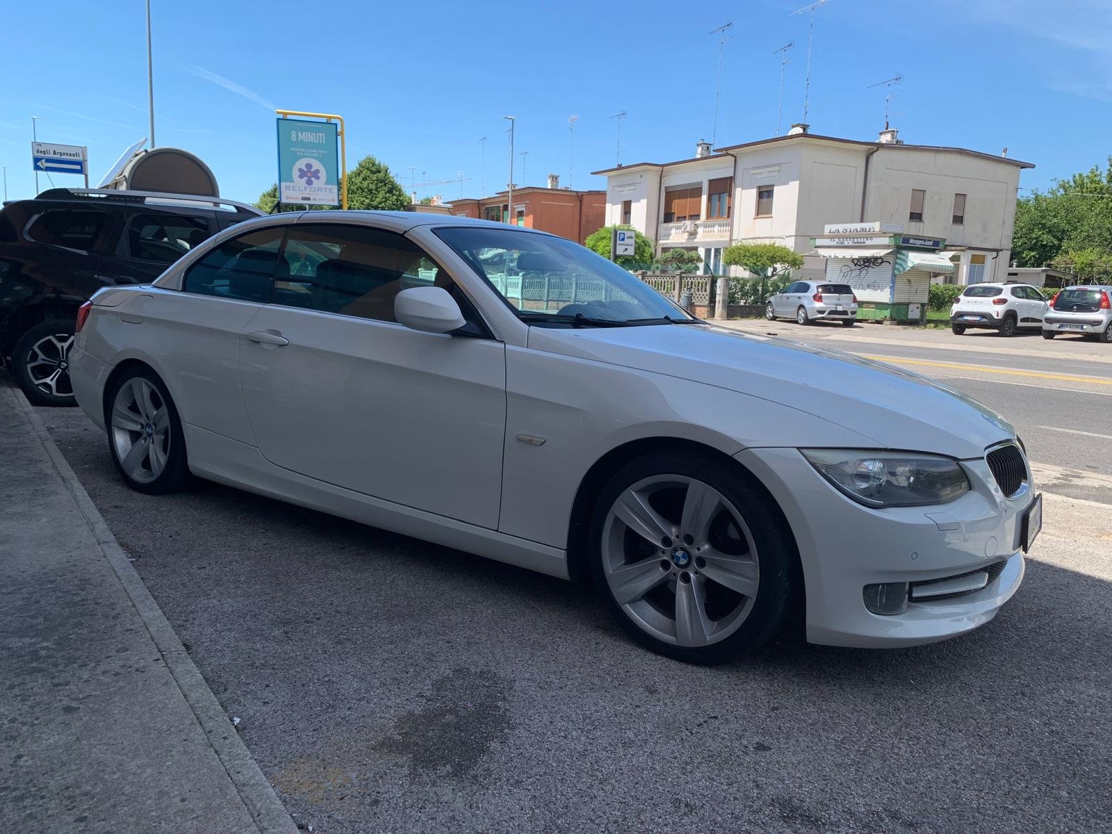 BMW E93 320d CABRIO