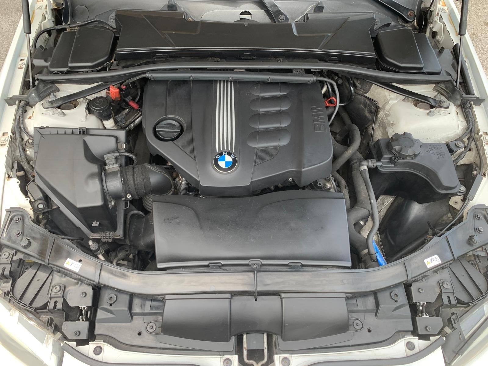 BMW E93 320d CABRIO