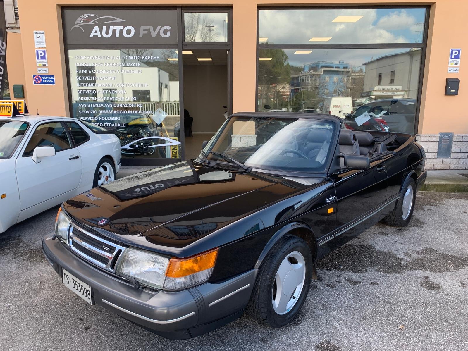SAAB 900i Cabrio