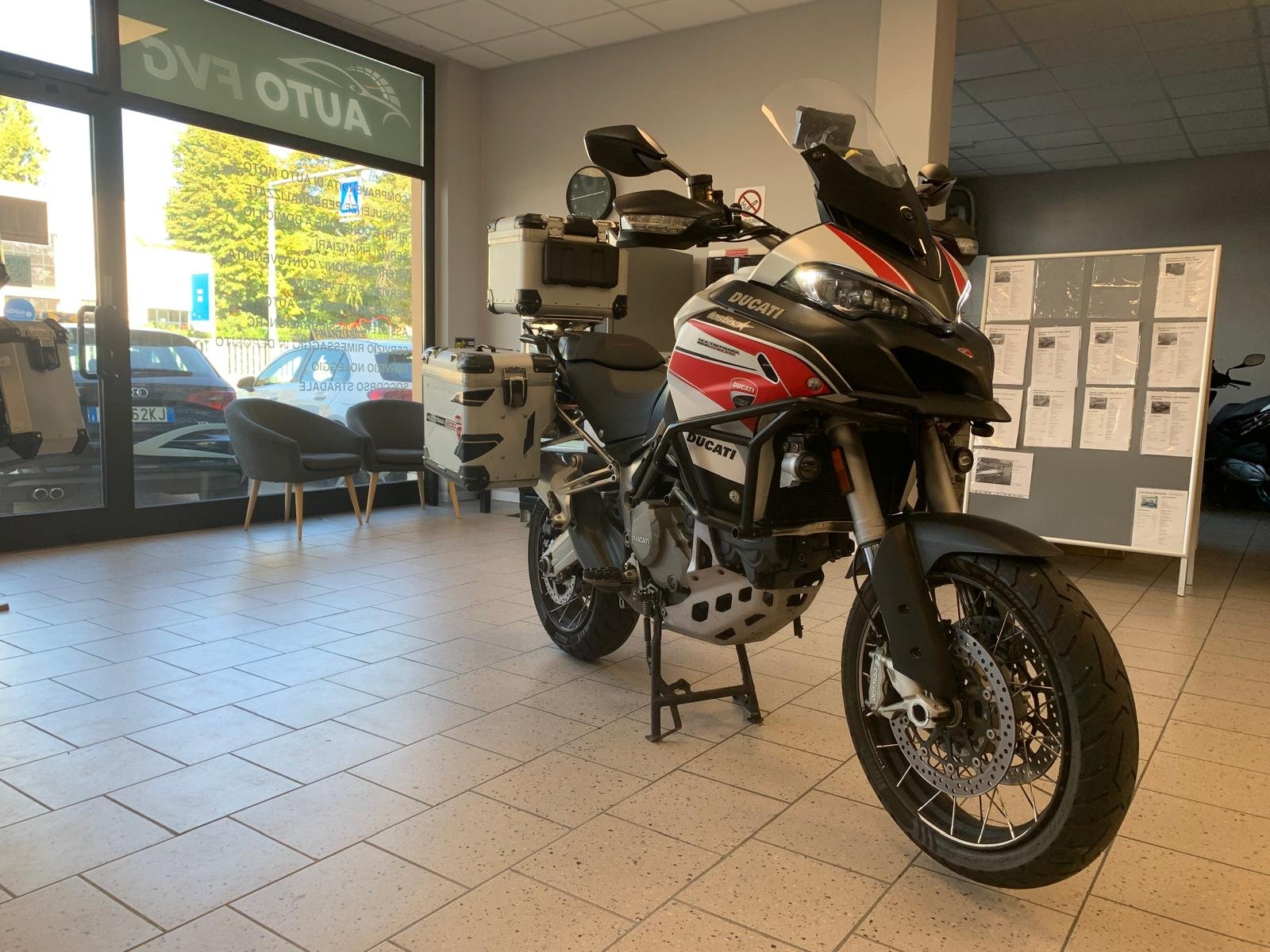 DUCATI MULTISTRADA 1200 ENDURO