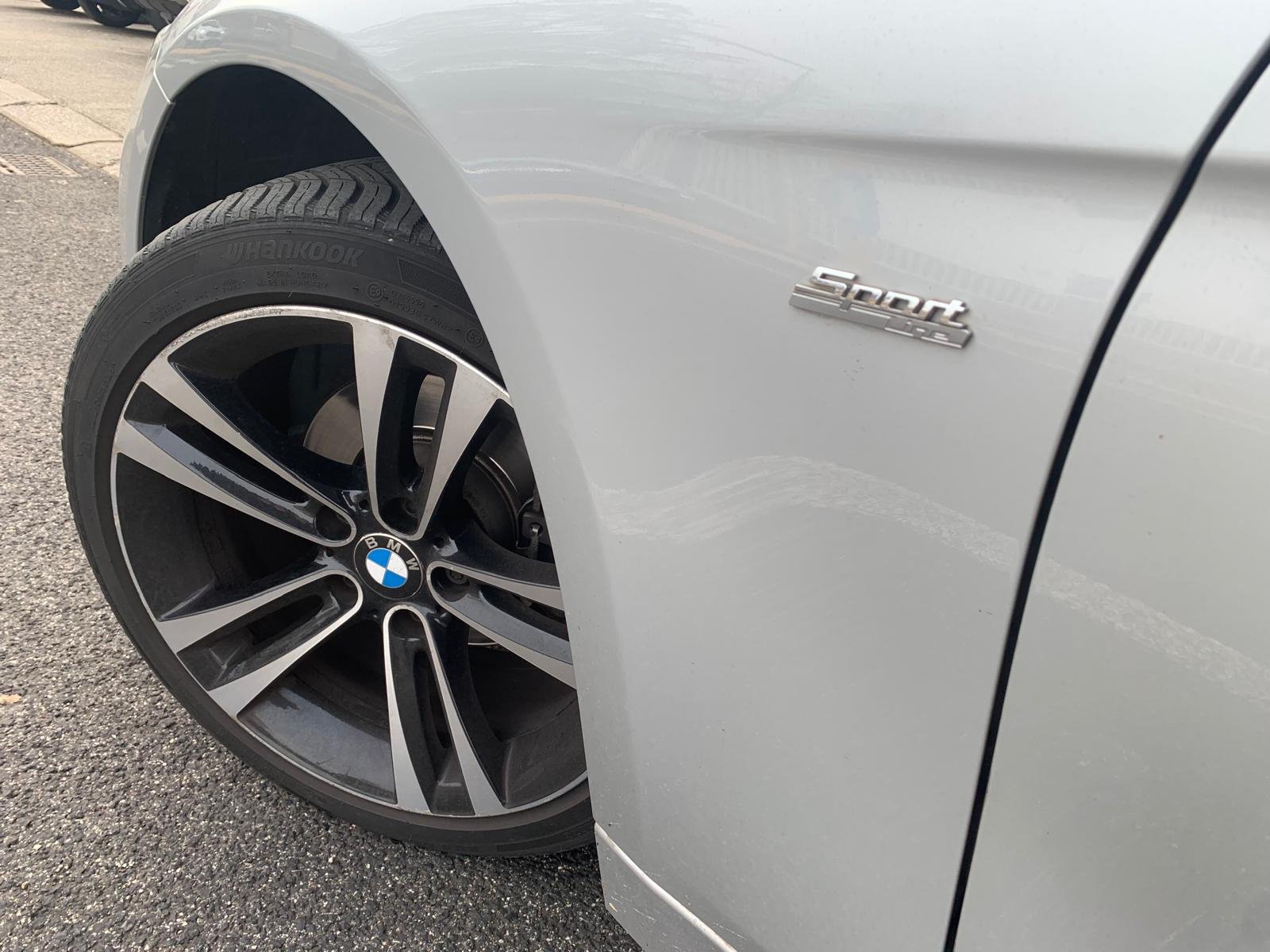 BMW 318D TOURING SPORT