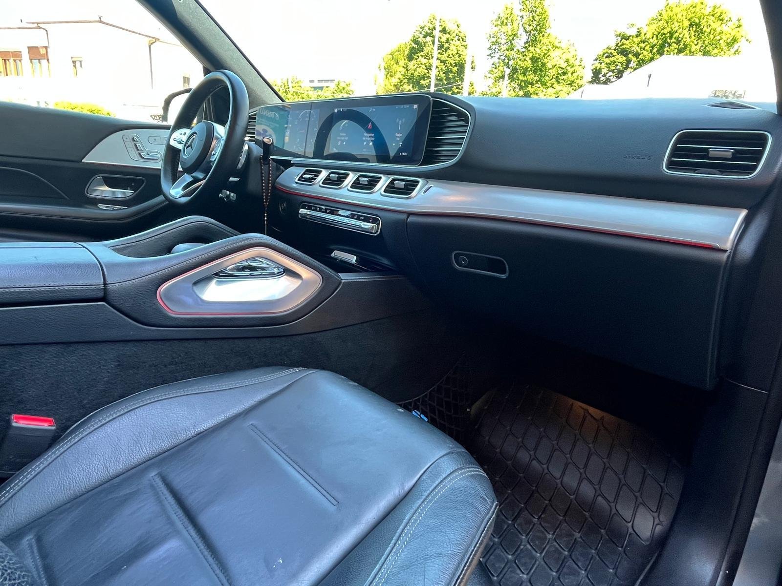 MERCEDES-BENZ GLE 300d 4MATIC