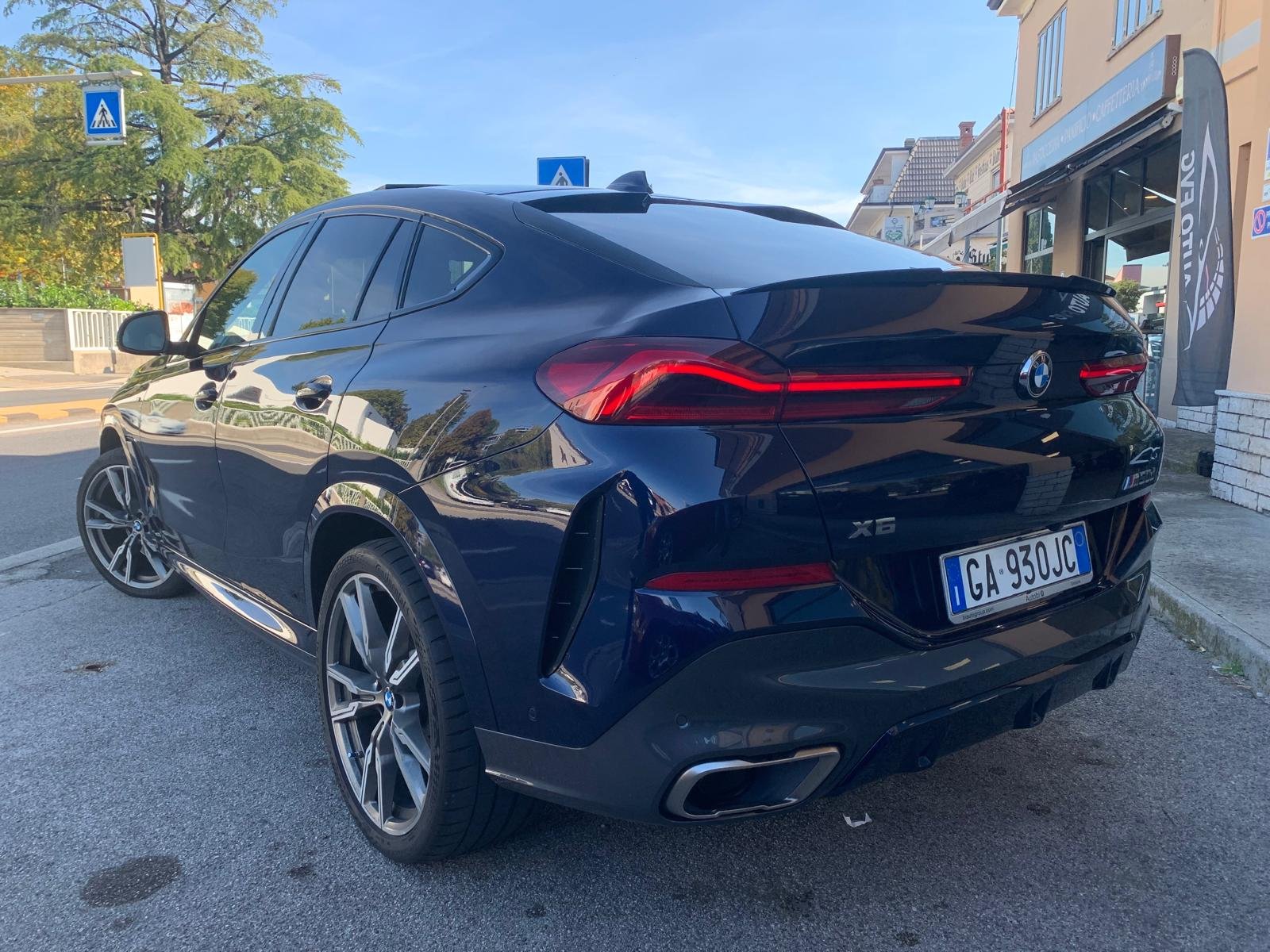 BMW X6 M50D