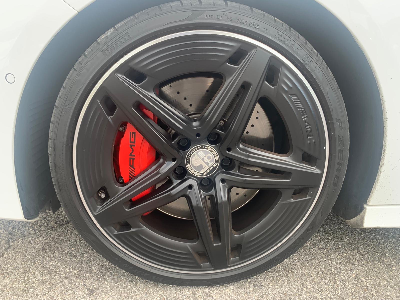 MERCEDES-BENZ A35 AMG 4MATIC
