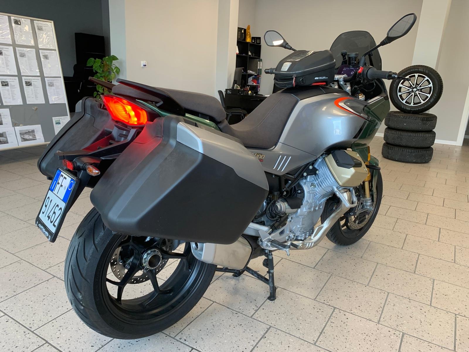 MOTO GUZZI V100 MANDELLO S