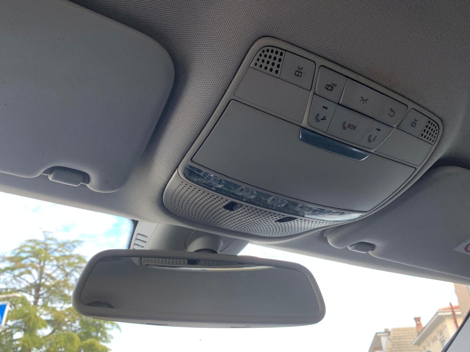 MERCEDES-BENZ C 200 d