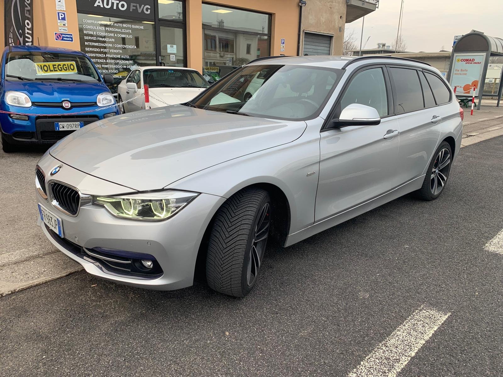 BMW 318D TOURING SPORT