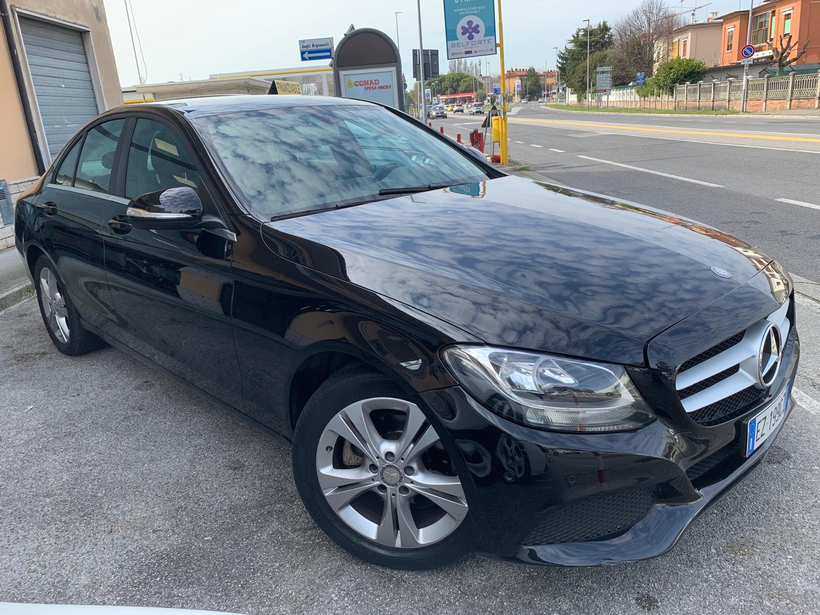 MERCEDES-BENZ C 200 d