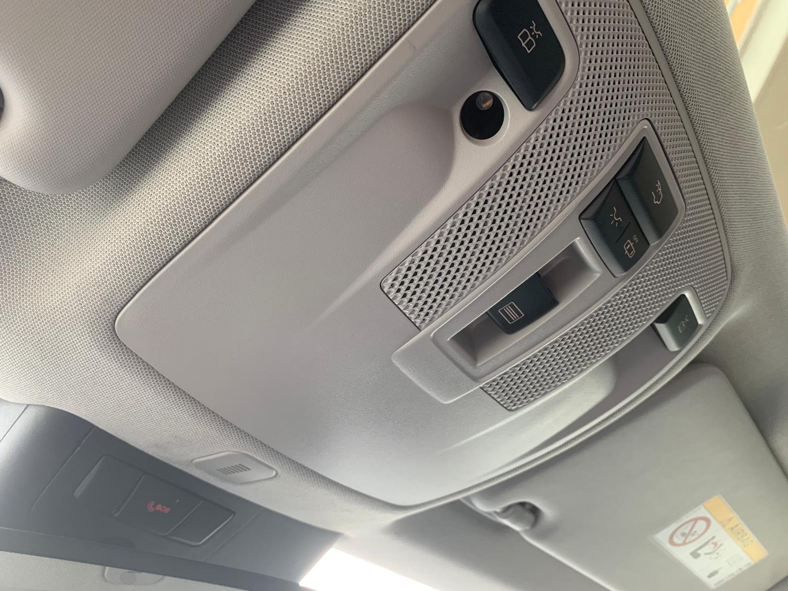 MERCEDES-BENZ GLA 180 EDITION