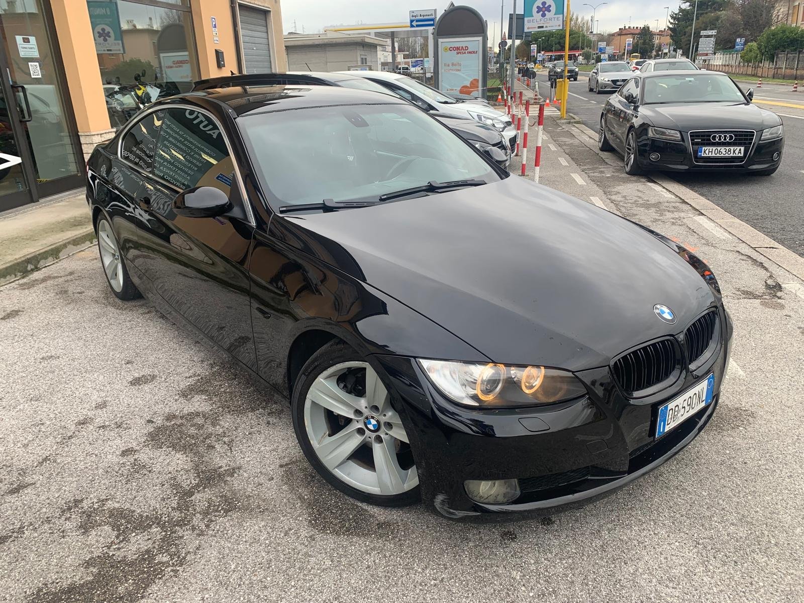 BMW E92 325i
