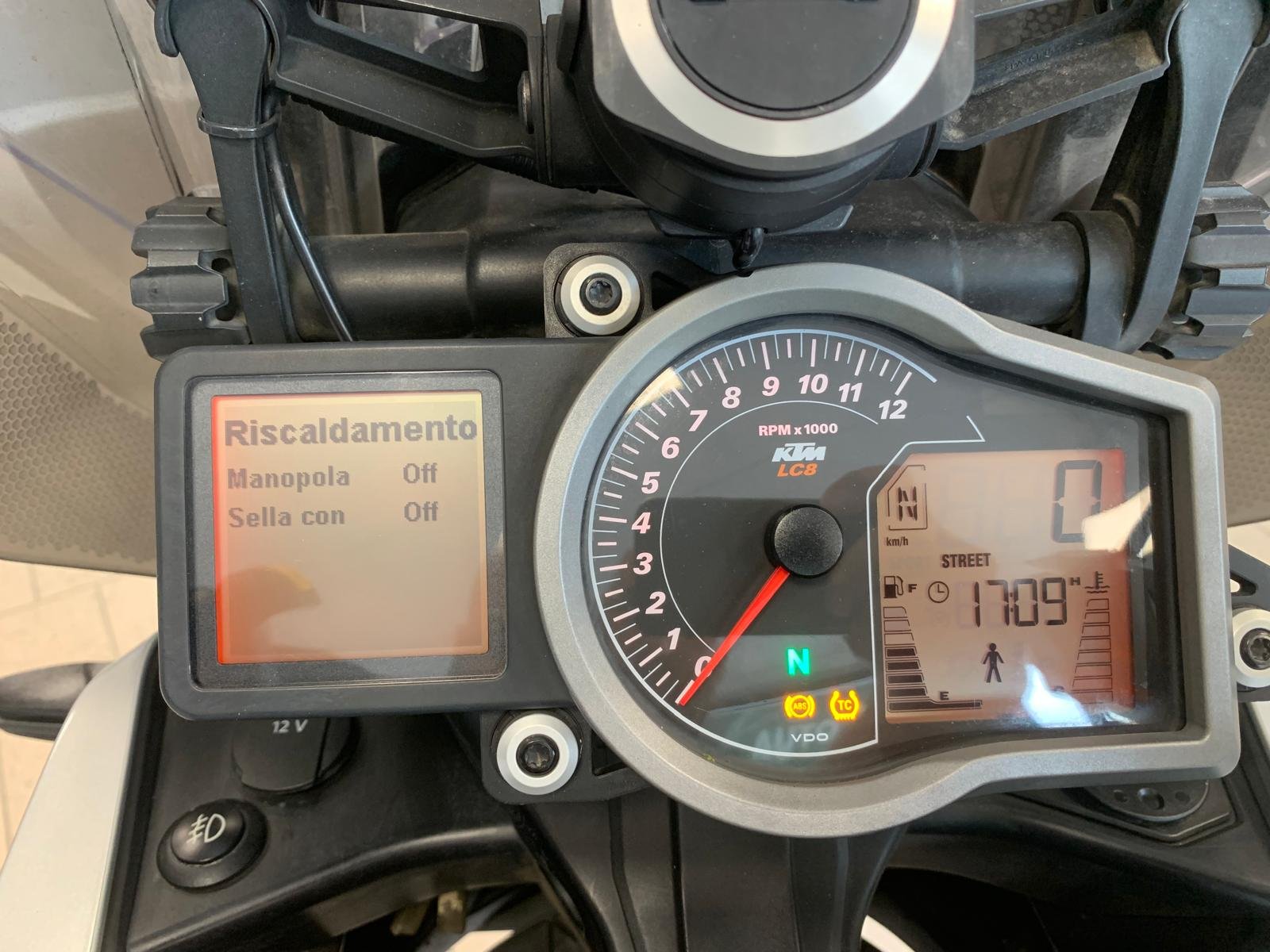 KTM 1290 SUPER ADVENTURE T