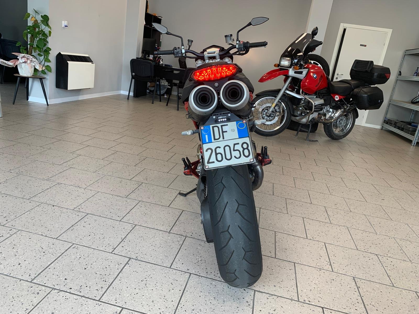 DUCATI HYPERMOTARD