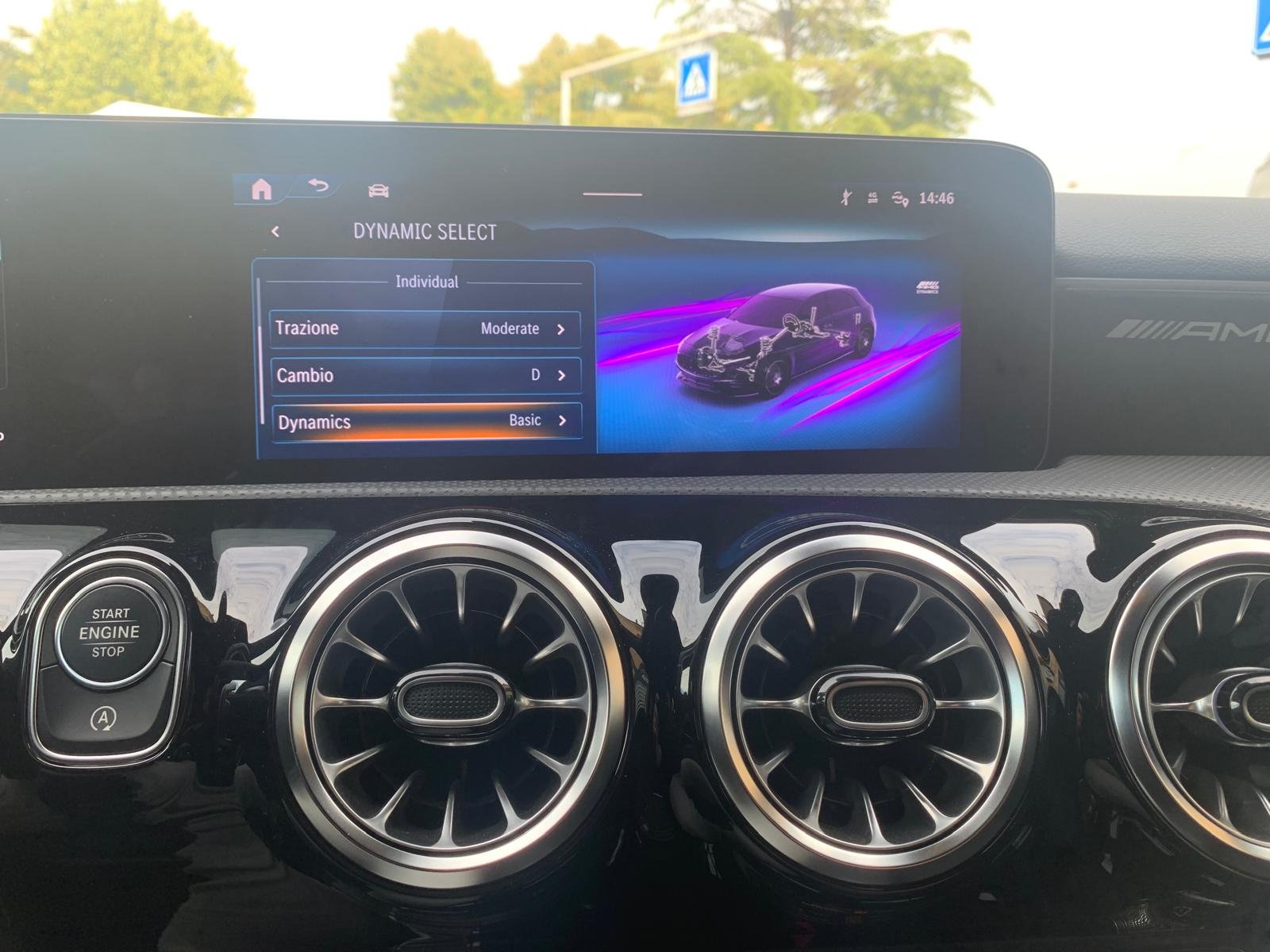 MERCEDES-BENZ A35 AMG 4MATIC