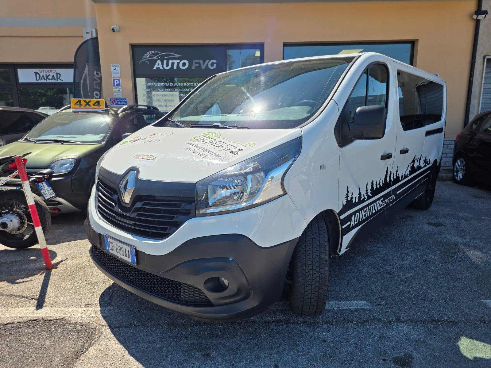 RENAULT TRAFIC N1 5 POSTI