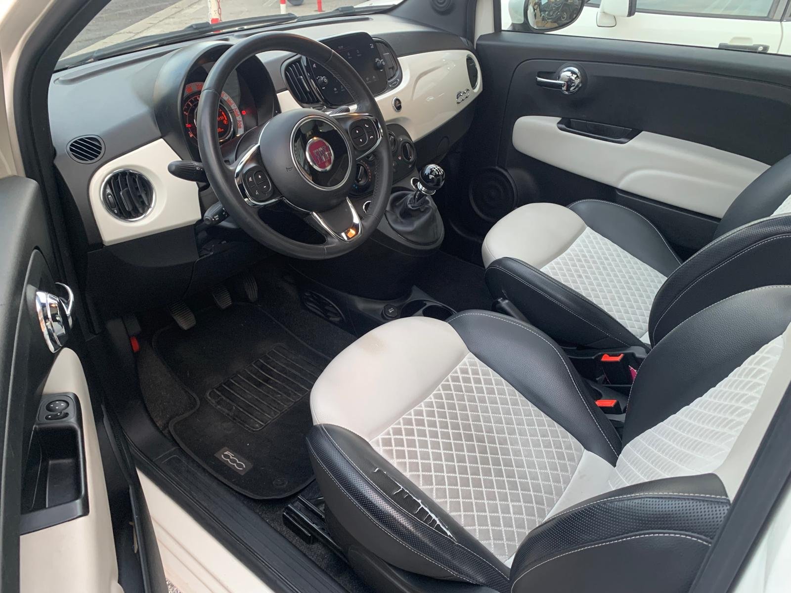 FIAT 500 "DOLCEVITA"