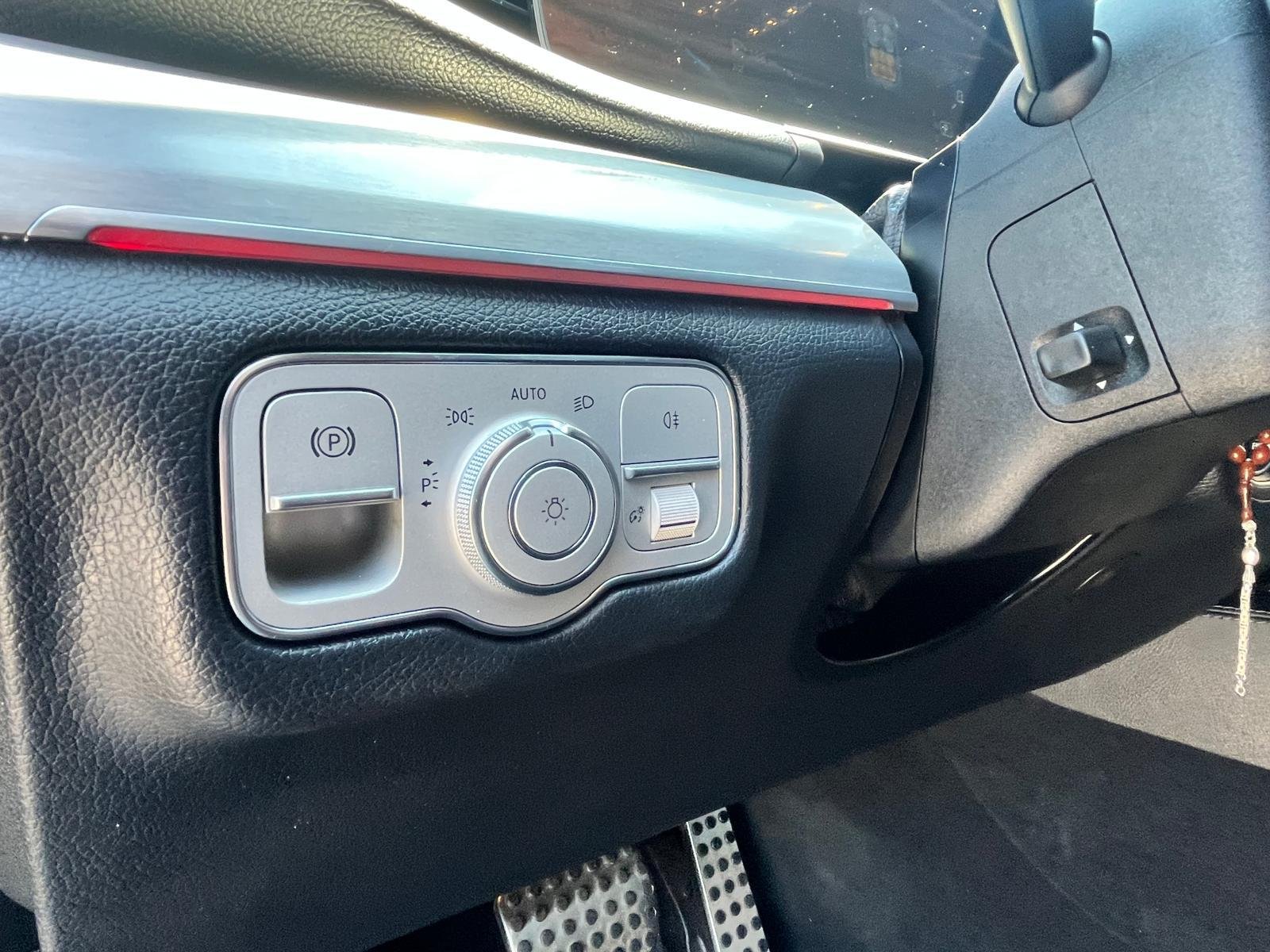 MERCEDES-BENZ GLE 300d 4MATIC