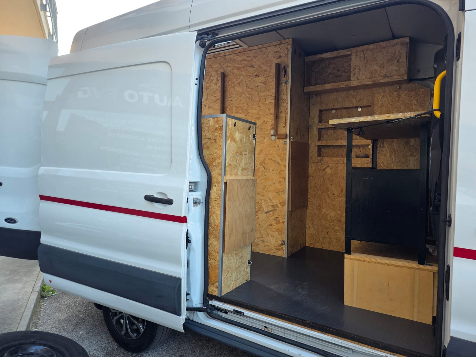FORD TRANSIT CAMPERIZZATO