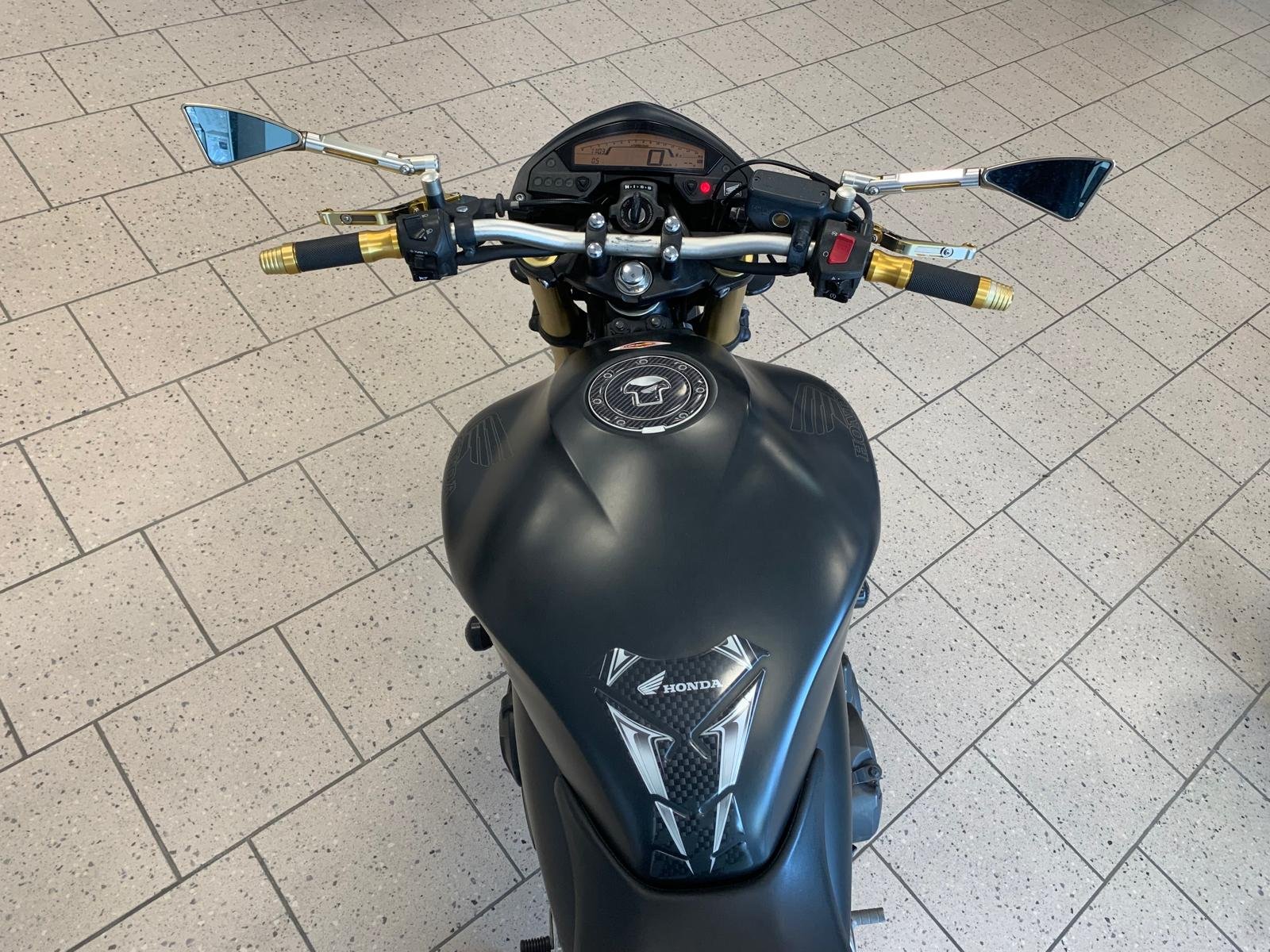 HONDA CB 600 F HORNET