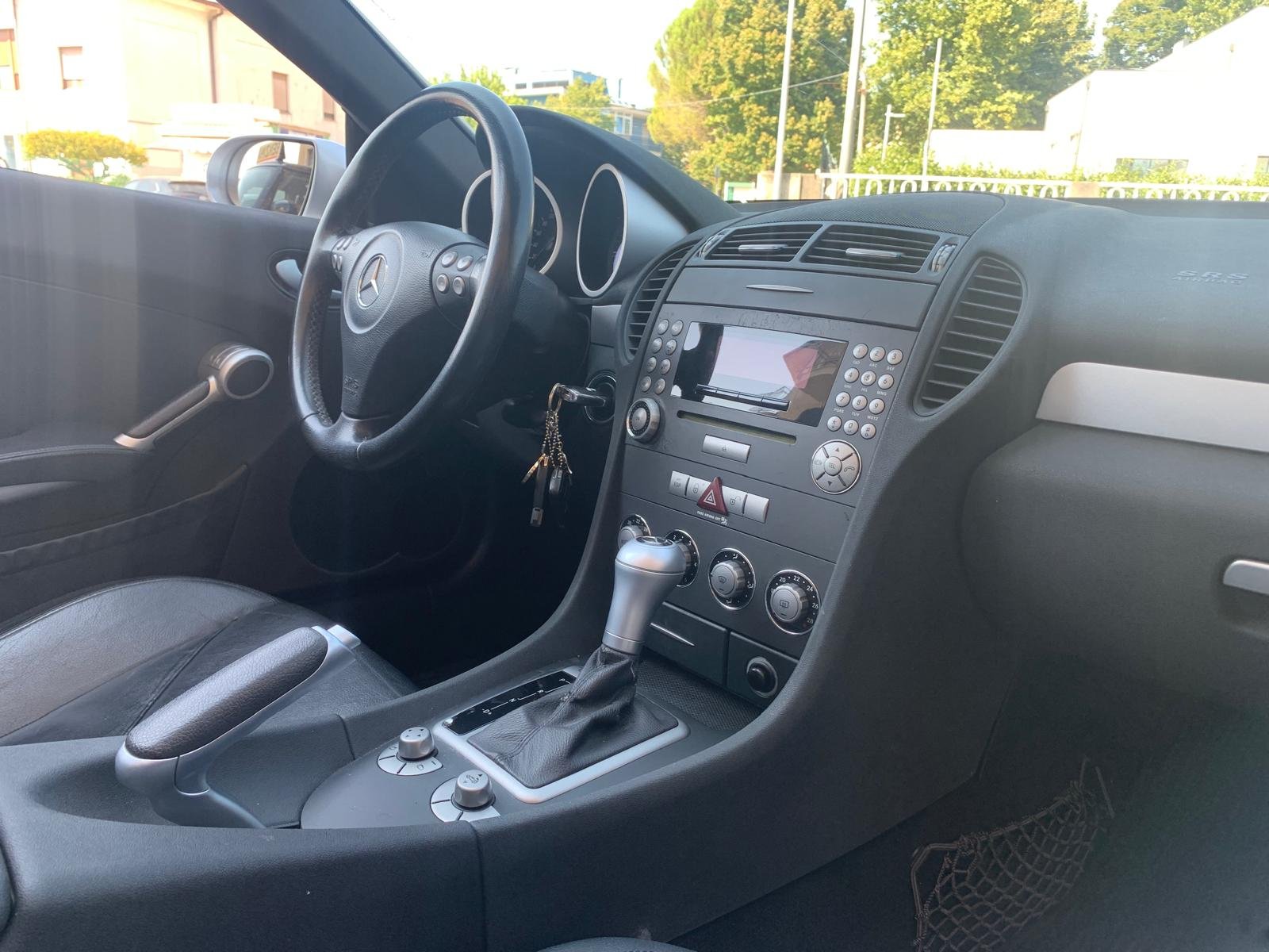 MERCEDES BENZ SLK 350
