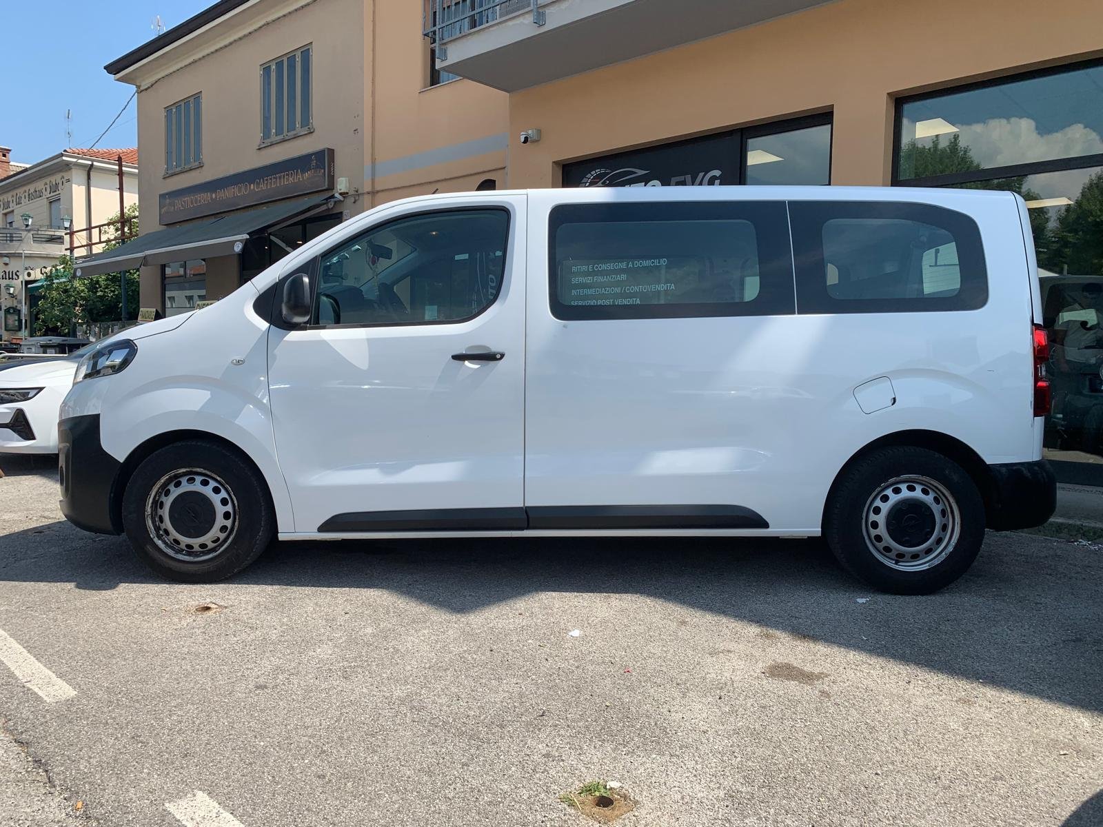 OPEL VIVARO 8 POSTI