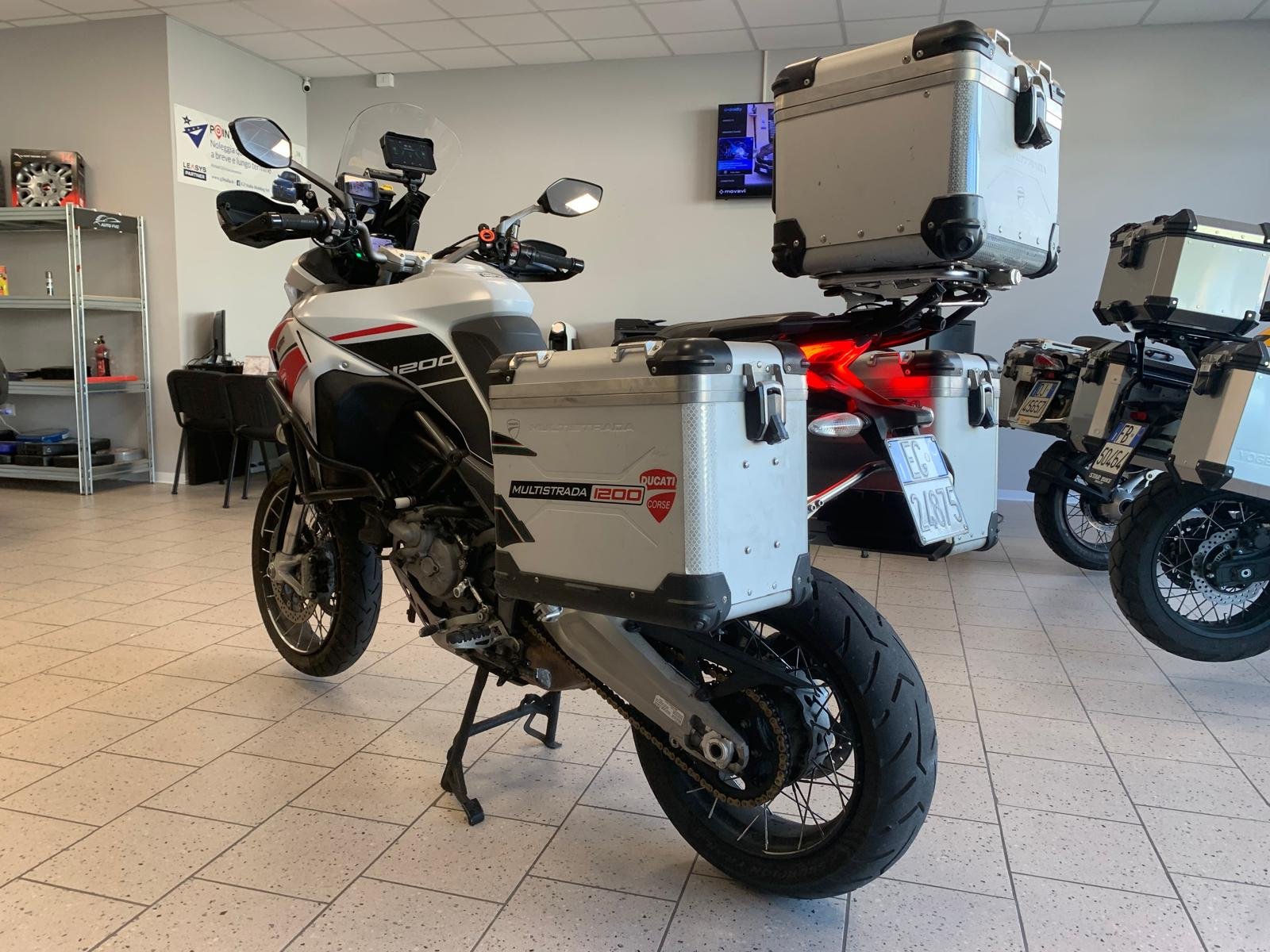 DUCATI MULTISTRADA 1200 ENDURO
