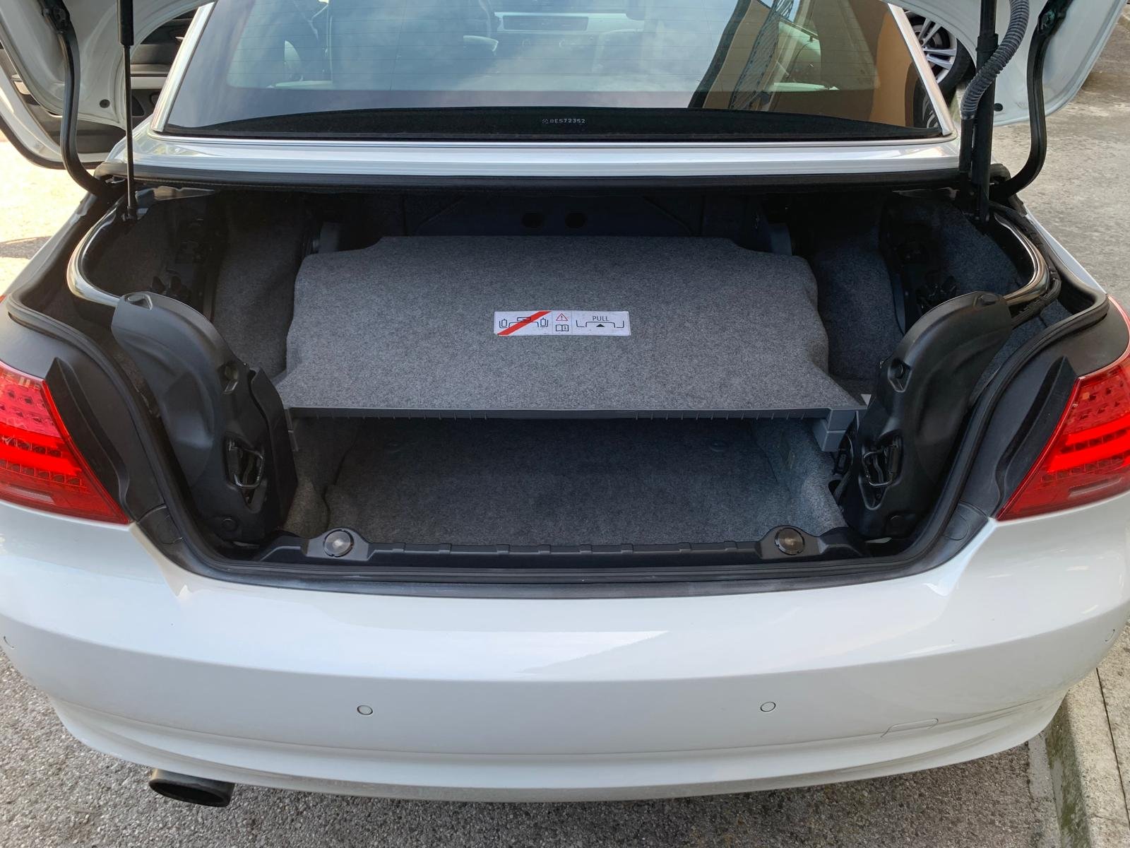 BMW E93 320d CABRIO