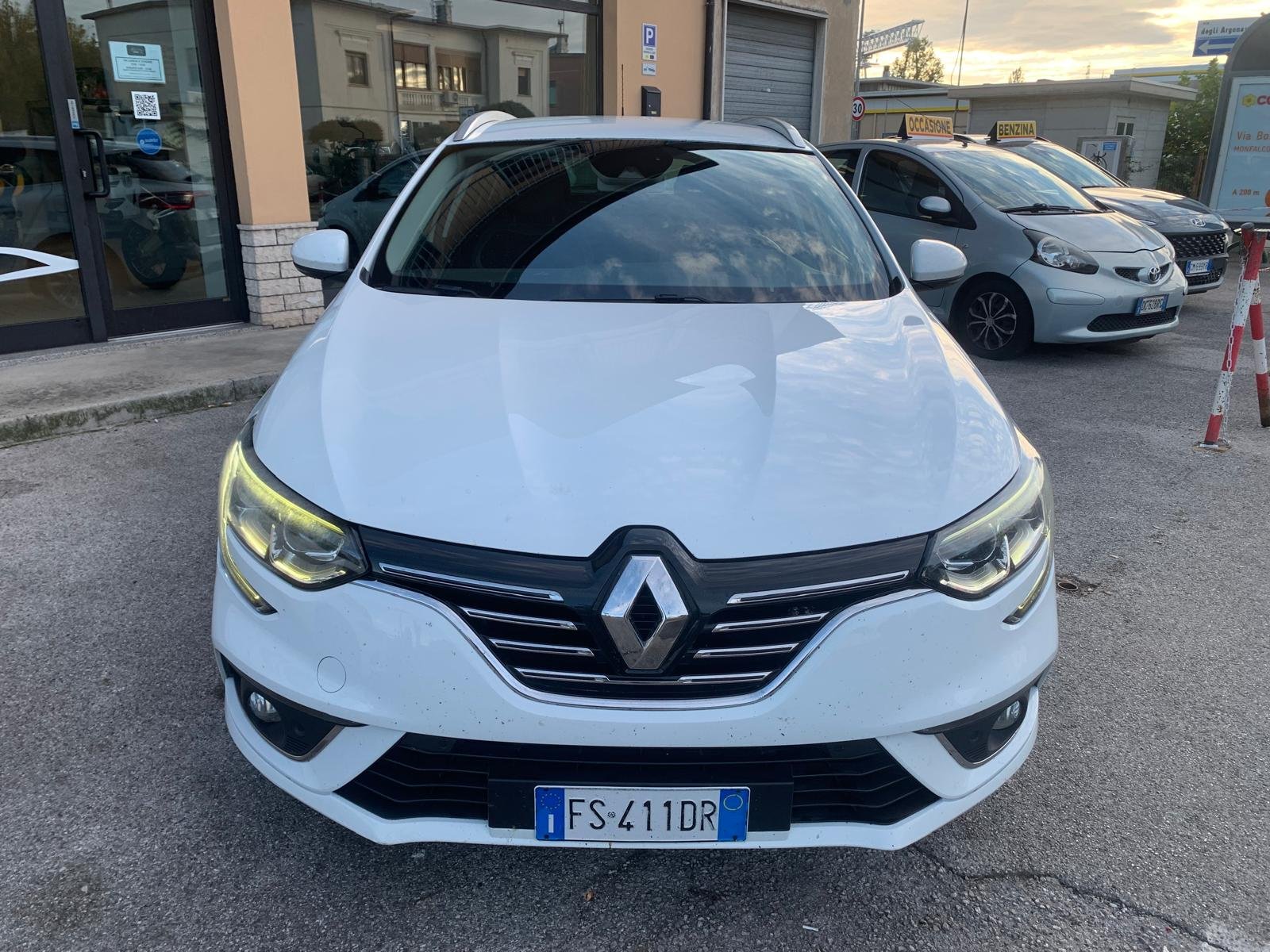 RENAULT MEGANE