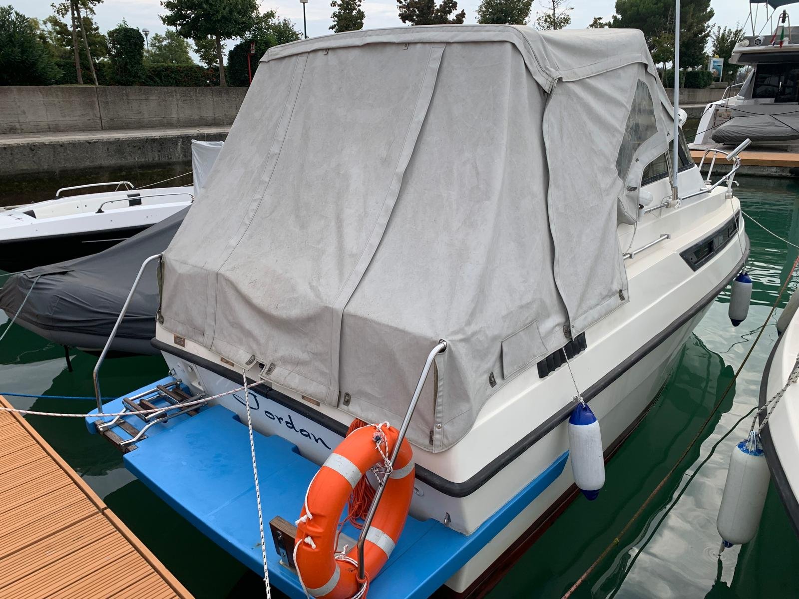 ACQUAVIVA FRONTIER 21