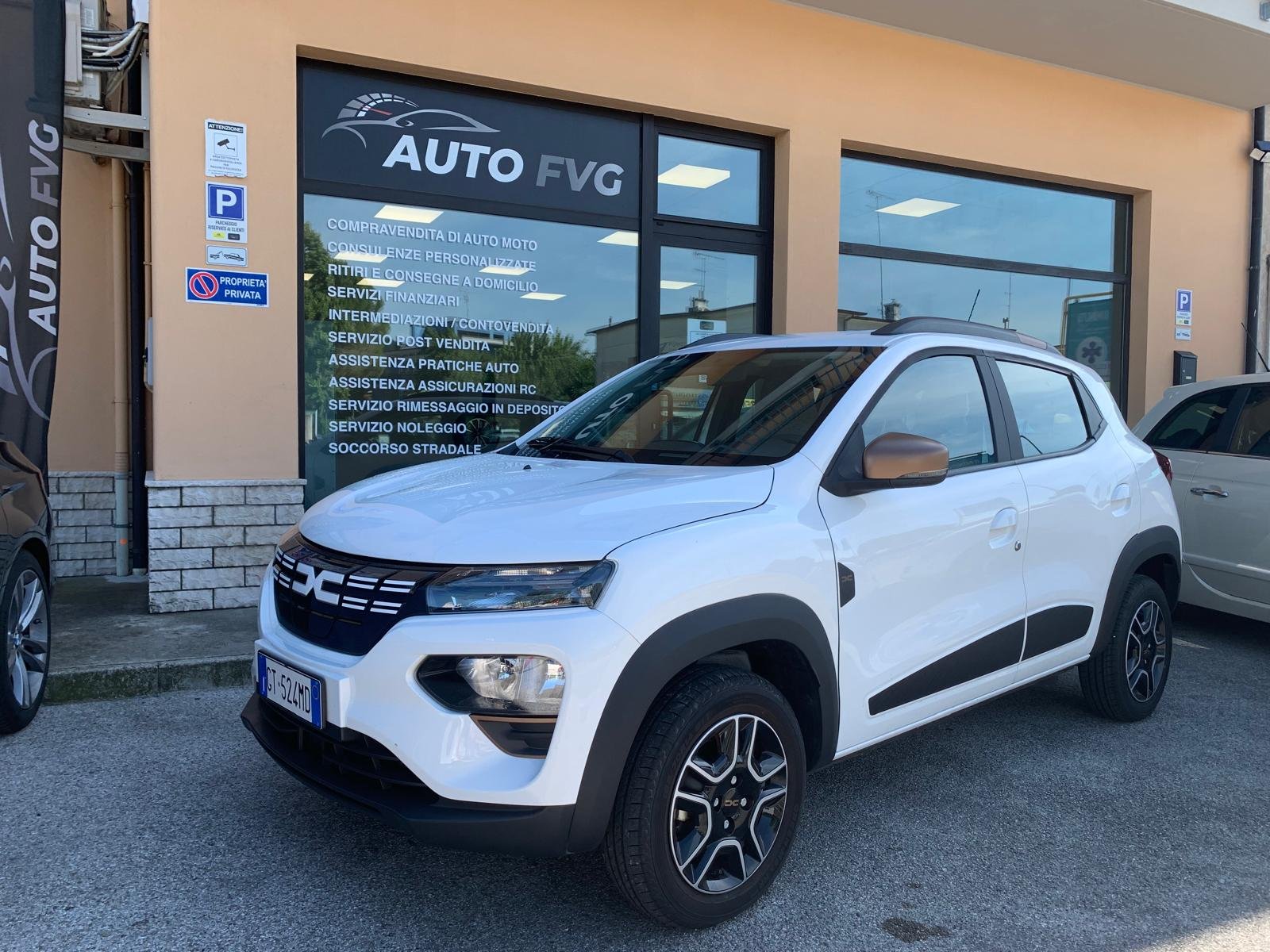 DACIA SPRING