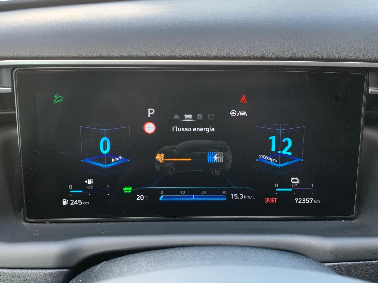 HYUNDAI TUCSON IX35 HYBRID