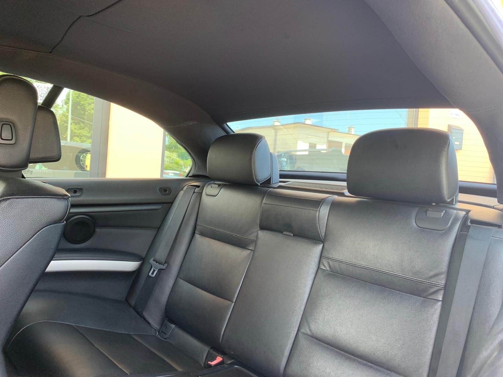 BMW E93 320d CABRIO