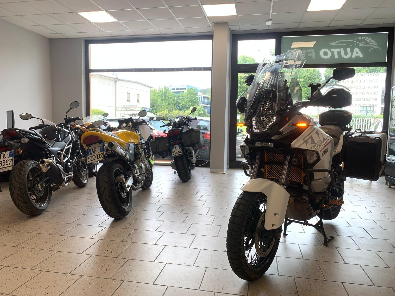 KTM 1290 SUPER ADVENTURE T