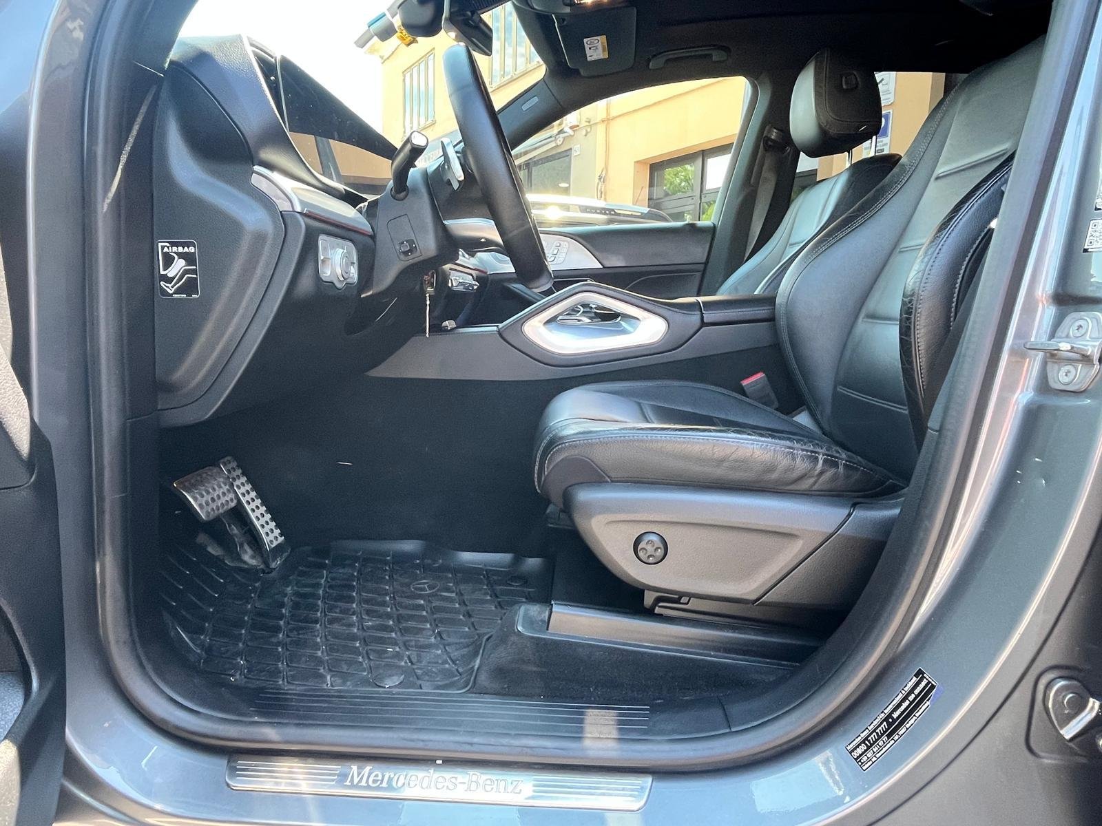 MERCEDES-BENZ GLE 300d 4MATIC