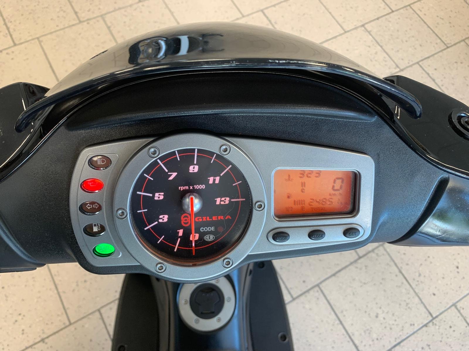 GILERA RUNNER VXR 200
