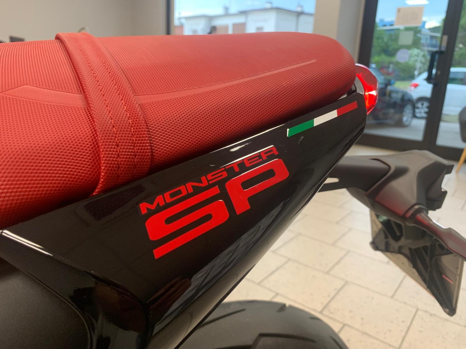 DUCATI MONSTER SP 837